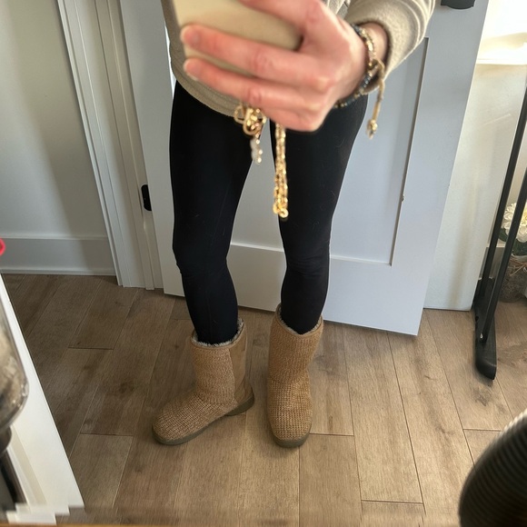 Airwalk Sweater Boots - Picture 14 of 14